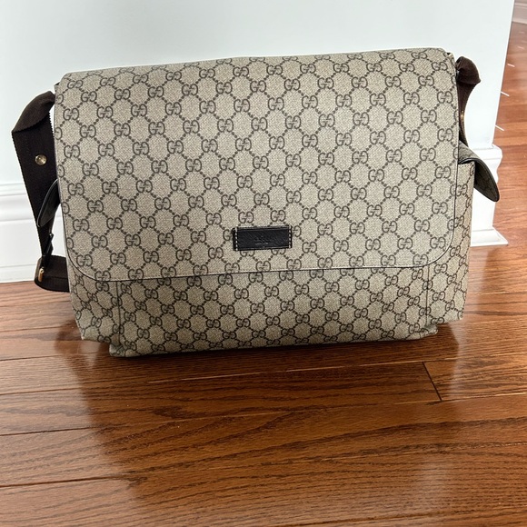 SOLD- Gucci Diaper Bag - Picture 3 of 10